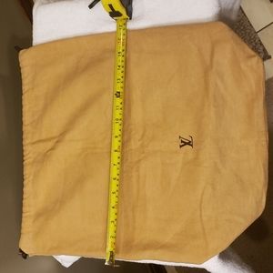 ❌SOLD❌Louis vuitton dust cover